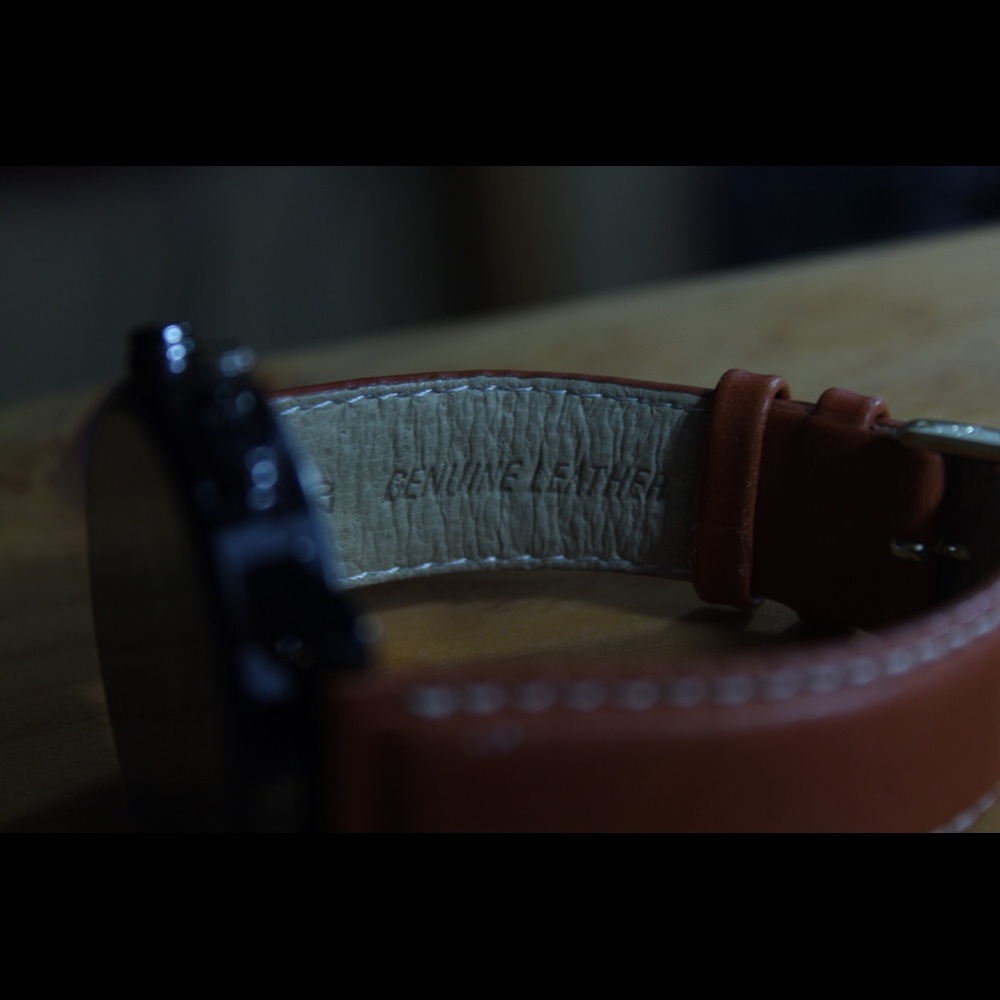Watch - Picture 2 of 2
